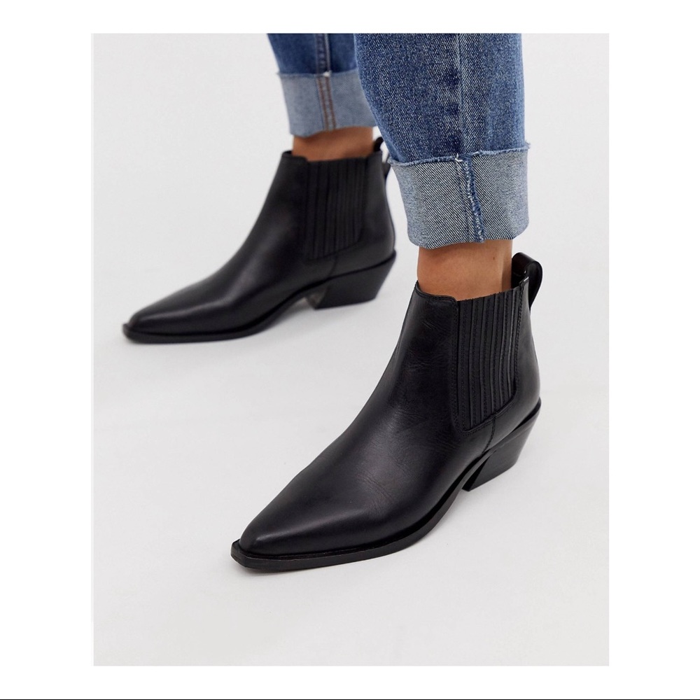 Western Chelsea Boot